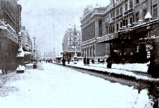 la Cannebiere a Marseille sous la neige en fevrier 1901