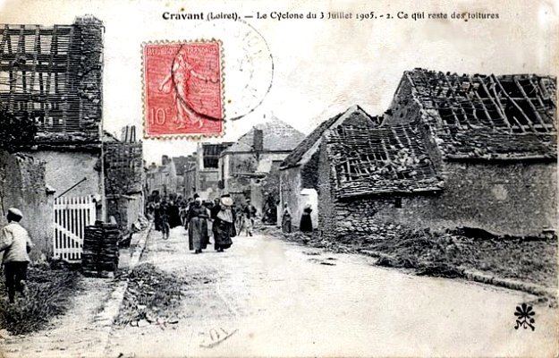 degats apres le cyclone de Cravant le 3 juillet 1905