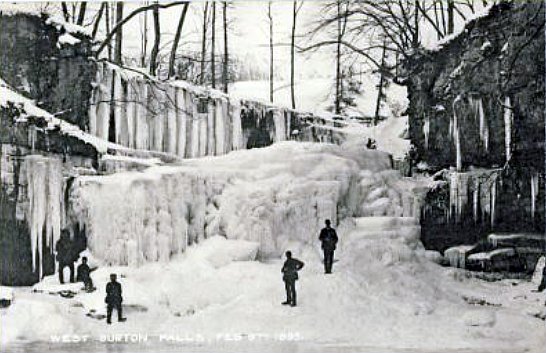 chutes gelees de West Burton en fevrier 1895