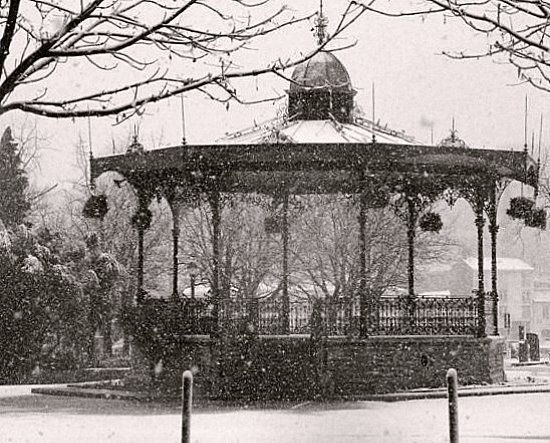 kiosque Bayonne janvier 2007