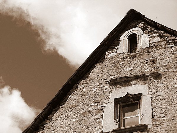 maison d`Aranvielle fin avril 2008