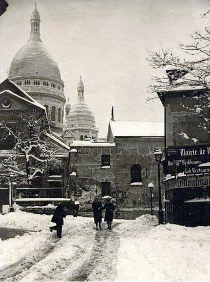 la place du Tertre sous la neige en 1940