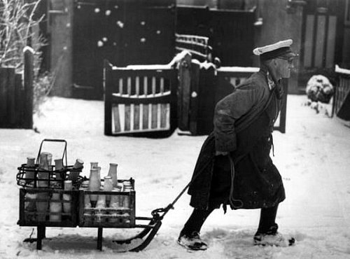 porteur de lait en Angleterre le 31 janvier 1947